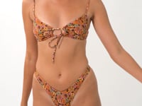 Załaduj i odtwarzaj film w przeglądarce Gallery, Video: Rio De Sol Top Bikini Top Bouquet Mila