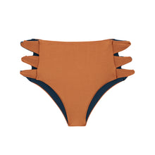 Załaduj obraz do przeglądarki galerii, Product Front: Rio De Sol Figi Bikini Bottom Nocciola High-Waist-Spin