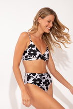 Załaduj obraz do przeglądarki galerii, Image 06: Rio De Sol Figi Bikini Bottom Poppy Hotpants