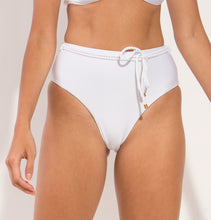 Załaduj obraz do przeglądarki galerii, Image 10: Rio De Sol Figi Bikini Bottom Shimmer-White Belted-High-Waist