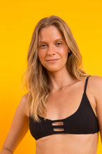 Załaduj obraz do przeglądarki galerii, Image 09: Rio De Sol Top Bikini Top Bora-Black Bra-Trio