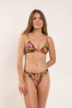 Załaduj obraz do przeglądarki galerii, Model Front: Rio De Sol Top Bikini Top Fiore Tri-Fixo