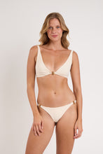 Załaduj obraz do przeglądarki galerii, Model Front: Rio De Sol Top Bikini Top Malibu-Natural Agnes