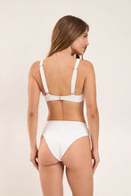 Załaduj obraz do przeglądarki galerii, Model Back: Rio De Sol Top Bikini Top Sand-White Chantal