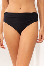 Załaduj obraz do przeglądarki galerii, Gallery: Rio De Sol Figi Bikini Bottom Malibu-Black Amy
