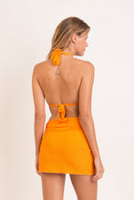 Załaduj obraz do przeglądarki galerii, Model Back: Rio De Sol Spódnica Plażowa Dots-Mango Skirt-Knot
