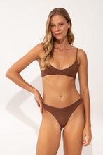 Załaduj obraz do przeglądarki galerii, Image 06: Wednesday In Hawaii By Rio De Sol Top Bikini Top Coco Hana
