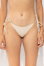 Załaduj obraz do przeglądarki galerii, Gallery: Rio De Sol Figi Bikini Bottom Solar-Off Ibiza-Comfy
