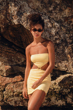 Załaduj obraz do przeglądarki galerii, Image 12: Rio De Sol Mini Dress Drift-Butterglow Lulu Dress
