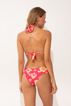 Załaduj obraz do przeglądarki galerii, Model Back: Wednesday In Hawaii By Rio De Sol Top Bikini Top Pua-Guava Mel

