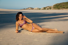 Załaduj obraz do przeglądarki galerii, Image 05: Rio De Sol Zestaw Bikini Set Palms-Vine Balconet-Inv Nice
