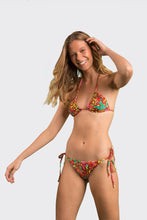 Załaduj obraz do przeglądarki galerii, Image 04: Rio De Sol Top Bikini Top Tropics Tri-Inv
