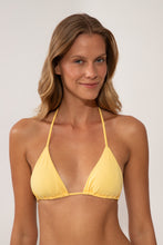 Załaduj obraz do przeglądarki galerii, Gallery: Wednesday In Hawaii By Rio De Sol Top Bikini Top Lilikoi Kauai
