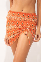 Załaduj obraz do przeglądarki galerii, Gallery: Rio De Sol Spódnica Plażowa Maracai Mini Skirt Ruched
