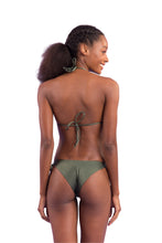 Załaduj obraz do przeglądarki galerii, Model Back: Rio De Sol Top Bikini Top Croco Tri-Inv
