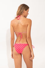 Załaduj obraz do przeglądarki galerii, Model Back: Wednesday In Hawaii By Rio De Sol Figi Bikini Bottom Kiko-Guava Kaleia-Comfy
