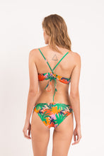 Załaduj obraz do przeglądarki galerii, Model Back: Rio De Sol Figi Bikini Bottom Delight Essential-Comfy
