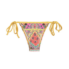 Załaduj obraz do przeglądarki galerii, Product Front: Rio De Sol Figi Bikini Calcinha Mundomix Lacinho
