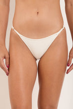 Załaduj obraz do przeglądarki galerii, Bottom Sand-Chantilly Cheeky-Fixa
