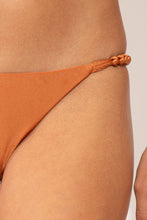 Załaduj obraz do przeglądarki galerii, Image 04: Rio De Sol Zestaw Bikini Set Shimmer-Nocciola Tri-Fixo-Noa Cheeky-Noa
