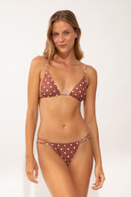 Załaduj obraz do przeglądarki galerii, Model Front: Wednesday In Hawaii By Rio De Sol Figi Bikini Bottom Kiko-Coco Isla
