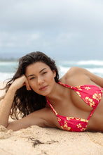 Załaduj obraz do przeglądarki galerii, Image 06: Wednesday In Hawaii By Rio De Sol Top Bikini Top Pua-Guava Mel
