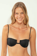 Załaduj obraz do przeglądarki galerii, Gallery: Wednesday In Hawaii By Rio De Sol Top Bikini Top Lava Shell
