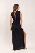 Załaduj obraz do przeglądarki galerii, Image 05: Rio De Sol Sukienka Plażowa Black Long Dress Soleil
