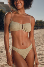 Załaduj obraz do przeglądarki galerii, Image 13: Rio De Sol Top Bikini Top Brisa-Pistache Sara

