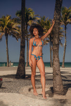 Załaduj obraz do przeglądarki galerii, Image 11: Rio De Sol Top Bikini Top Luma Mel
