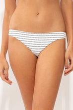 Załaduj obraz do przeglądarki galerii, Gallery: Rio De Sol Figi Bikini Bottom Linea-White Nice
