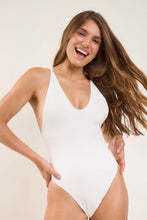Załaduj obraz do przeglądarki galerii, Image 08: Rio De Sol Kostium Jednoczęściowy Sand-White Sunny
