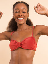 Załaduj obraz do przeglądarki galerii, Image 08: Rio De Sol Top Bikini Top Malibu-Chili Bandeau-Duo
