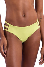 Załaduj obraz do przeglądarki galerii, Gallery: Rio De Sol Figi Bikini Bottom Bora-Citrus Madrid-Trio
