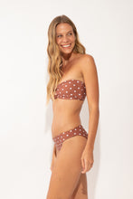 Załaduj obraz do przeglądarki galerii, Image 04: Wednesday In Hawaii By Rio De Sol Figi Bikini Bottom Kiko-Coco Waikiki
