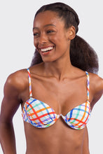 Załaduj obraz do przeglądarki galerii, Gallery: Rio De Sol Top Bikini Top Square Kyra
