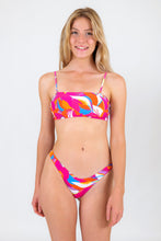 Załaduj obraz do przeglądarki galerii, Model Front: Rio De Sol Zestaw Bikini Set Antelope Bandeau-Reto High-Leg
