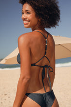 Załaduj obraz do przeglądarki galerii, Image 13: Rio De Sol Top Bikini Top Shimmer-Shark Tri-Fixo-Noa
