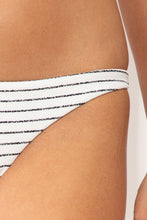 Załaduj obraz do przeglądarki galerii, Image 06: Rio De Sol Figi Bikini Bottom Linea-White Nice

