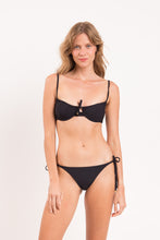 Załaduj obraz do przeglądarki galerii, Model Front: Rio De Sol Figi Bikini Bottom Dots-Black Ibiza-Comfy
