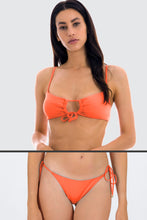 Załaduj obraz do przeglądarki galerii, Gallery: Rio De Sol Zestaw Bikini Set Light-Peach Mila Ibiza
