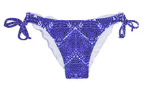 Załaduj obraz do przeglądarki galerii, Product Front: Rio De Sol Figi Bikini Calcinha Bluejean Ripple
