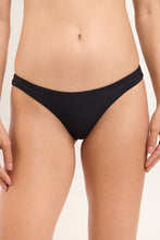 Załaduj obraz do przeglądarki galerii, Image 09: Rio De Sol Zestaw Bikini Set Touch-Black Alba Nice

