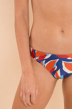 Załaduj obraz do przeglądarki galerii, Image 08: Rio De Sol Figi Bikini Bottom Leaves Essential-Comfy
