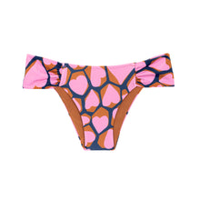Załaduj obraz do przeglądarki galerii, Product Front: Rio De Sol Figi Bikini Bottom Amore-Pink Baobi
