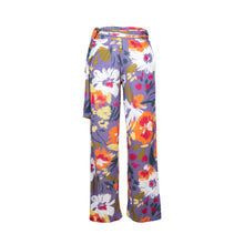 Załaduj obraz do przeglądarki galerii, Product Front: Rio De Sol Spodnie Plażowe Garden-Flower Pants Knot
