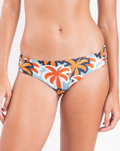 Załaduj obraz do przeglądarki galerii, Gallery: Rio De Sol Figi Bikini Bottom Kauai Madrid-Trio
