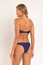 Załaduj obraz do przeglądarki galerii, Model Back: Rio De Sol Top Bikini Top Touch-Marinho Sara
