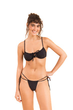 Załaduj obraz do przeglądarki galerii, Model Front: Rio De Sol Top Bikini Top Dots-Black Balconet-Tie
