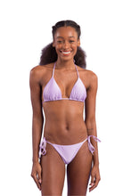 Załaduj obraz do przeglądarki galerii, Model Front: Rio De Sol Zestaw Bikini Set Shimmer-Harmonia Tri-Inv Cheeky-Tie
